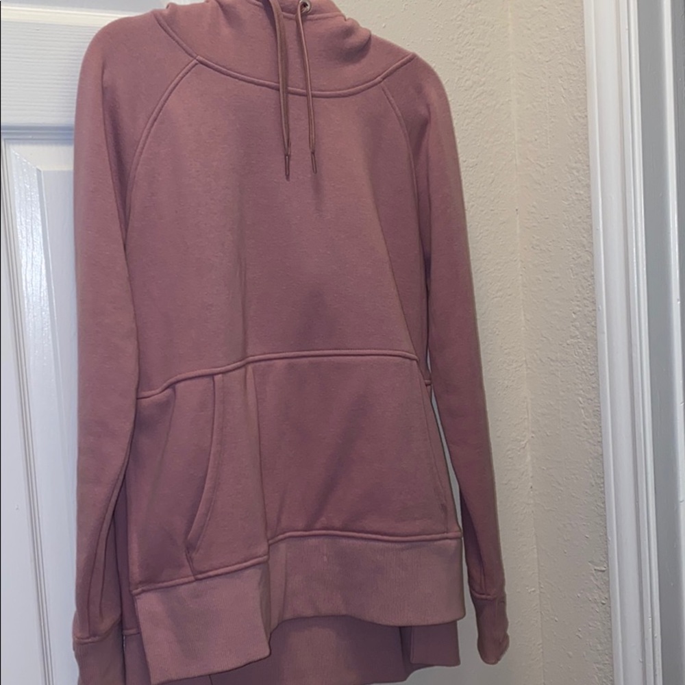 Athleta Mauve Fuzzy Sweatshirt Scuba Neck